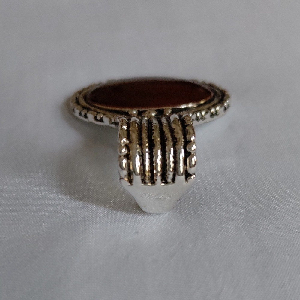 Elegant Silver and Red Pendant - Picture 3 of 8